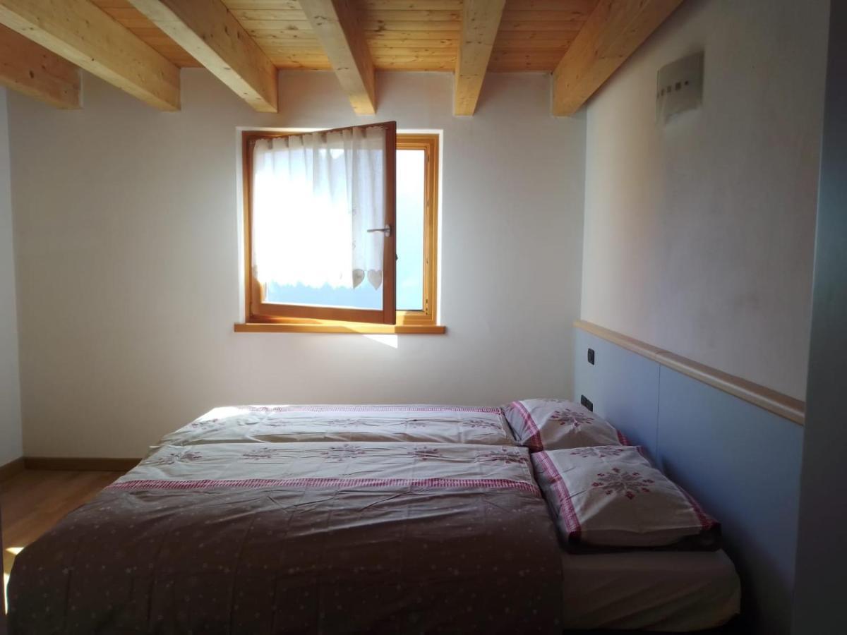 Locanda Dei Castellani Castel Condino Екстериор снимка